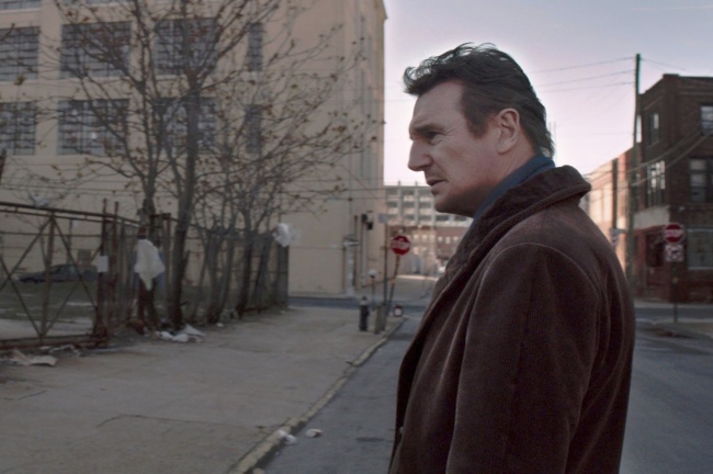 A-Walk-Among-The-Tombstones-Review-6